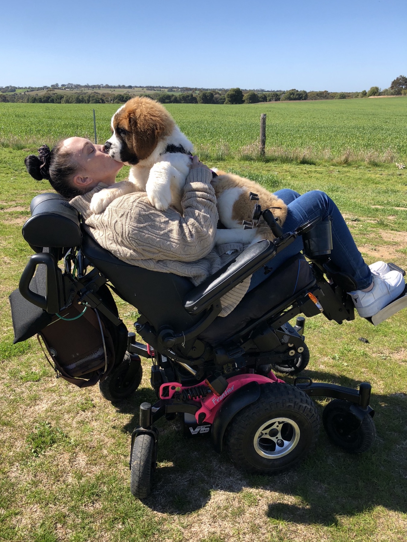 Frontier V6 – Powered Wheelchair