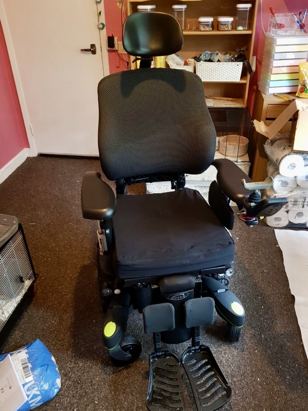 Quickie Q700M Sedeo Pro – Powered Wheelchair