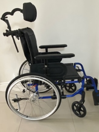Invacare Action 4 NG – Manual Wheelchair
