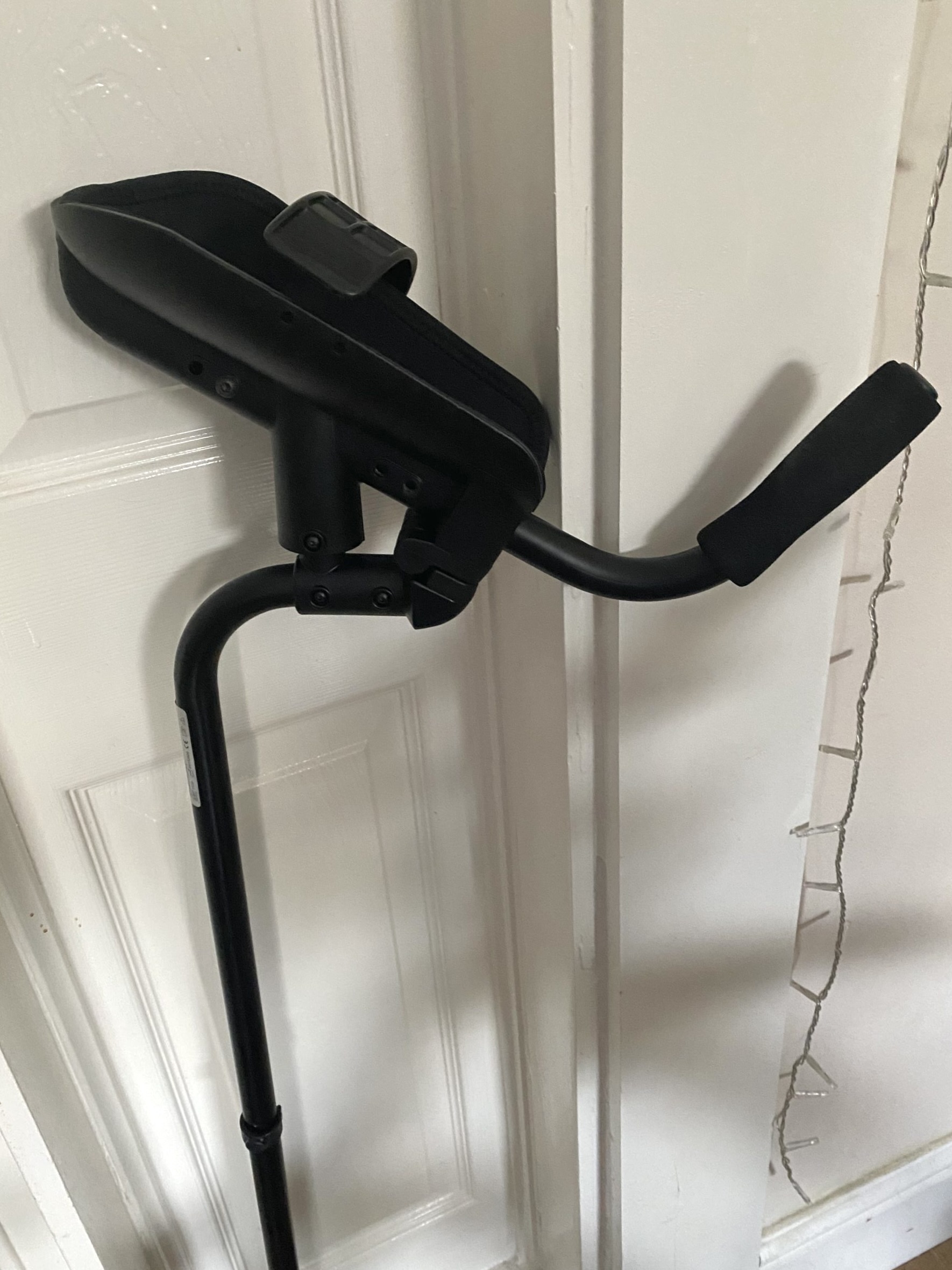 KMINA Pro – Forearm Crutches